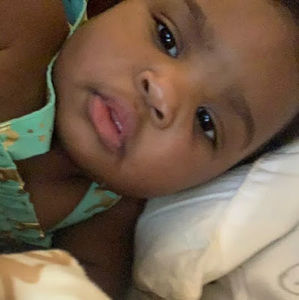 Meet your Posher, Ella